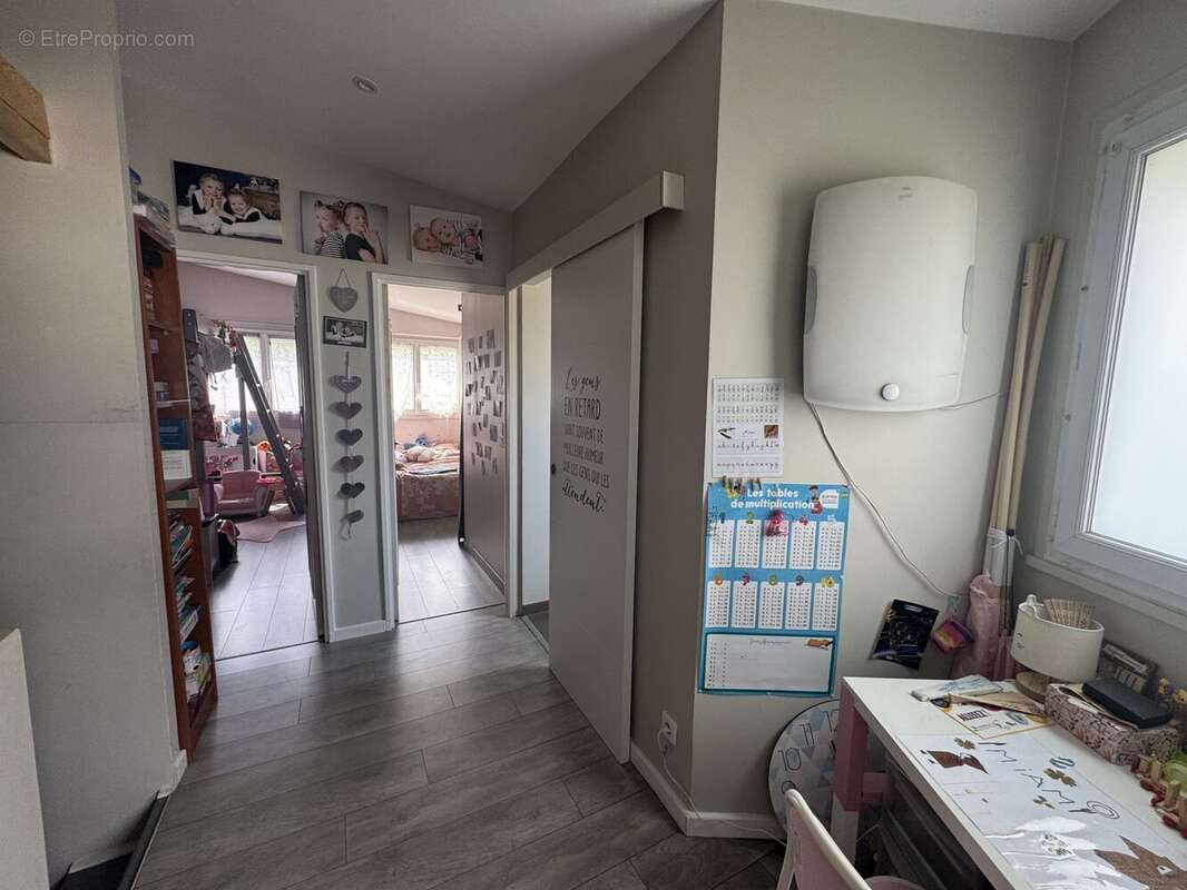 Maison à VILLIERS-LE-BACLE