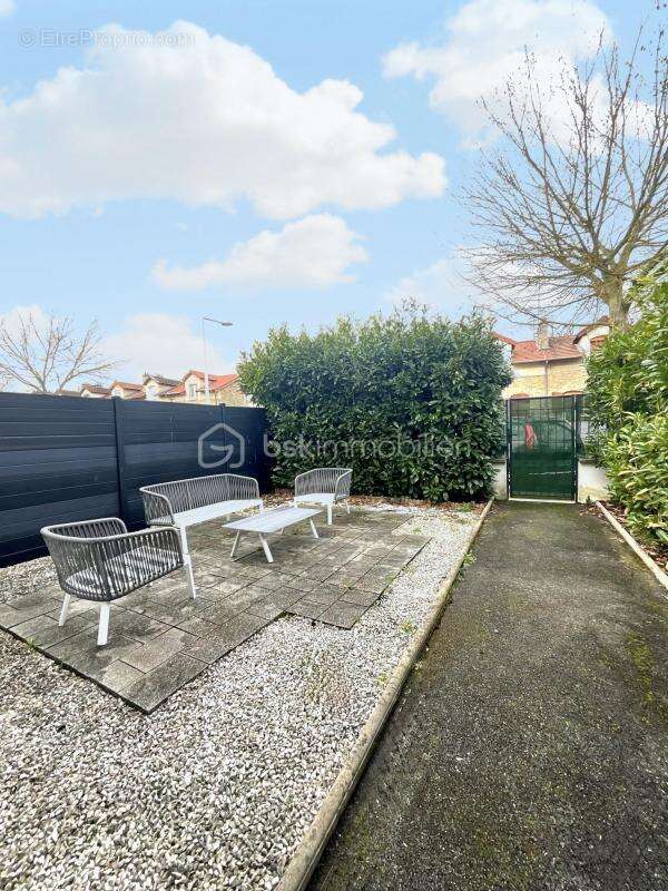 Maison à SAINT-FARGEAU-PONTHIERRY