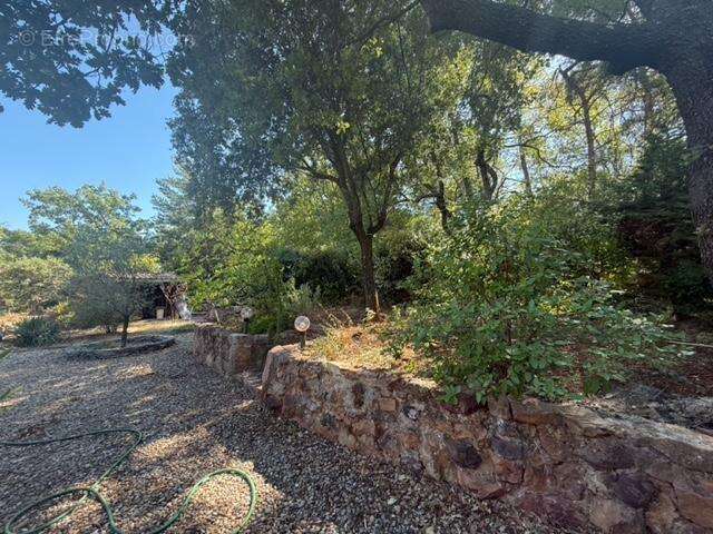 Maison à ROUSSILLON