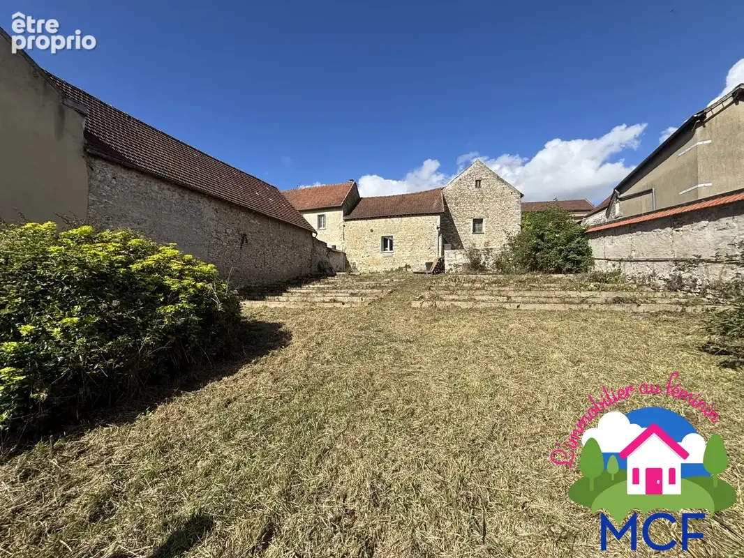 Terrain 400 m² à vendre à Bennecourt (78270) - photo 1