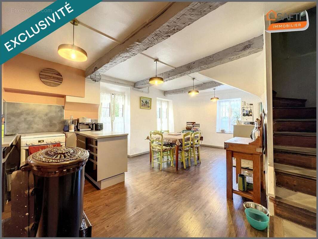 Photo 2 - Maison à AIGUINES