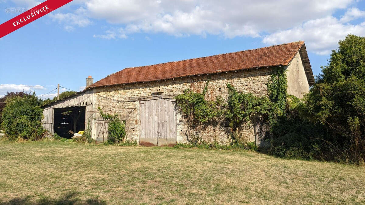 Maison à BLANZAY