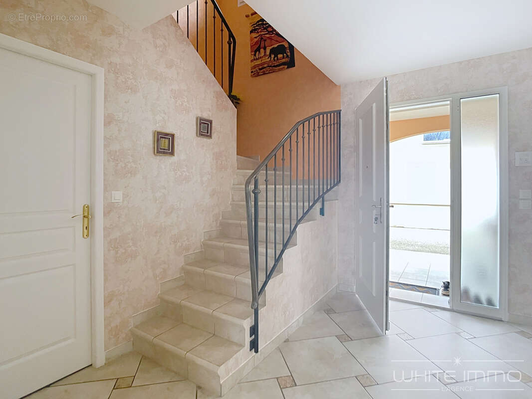 Maison à FRANCHEVILLE