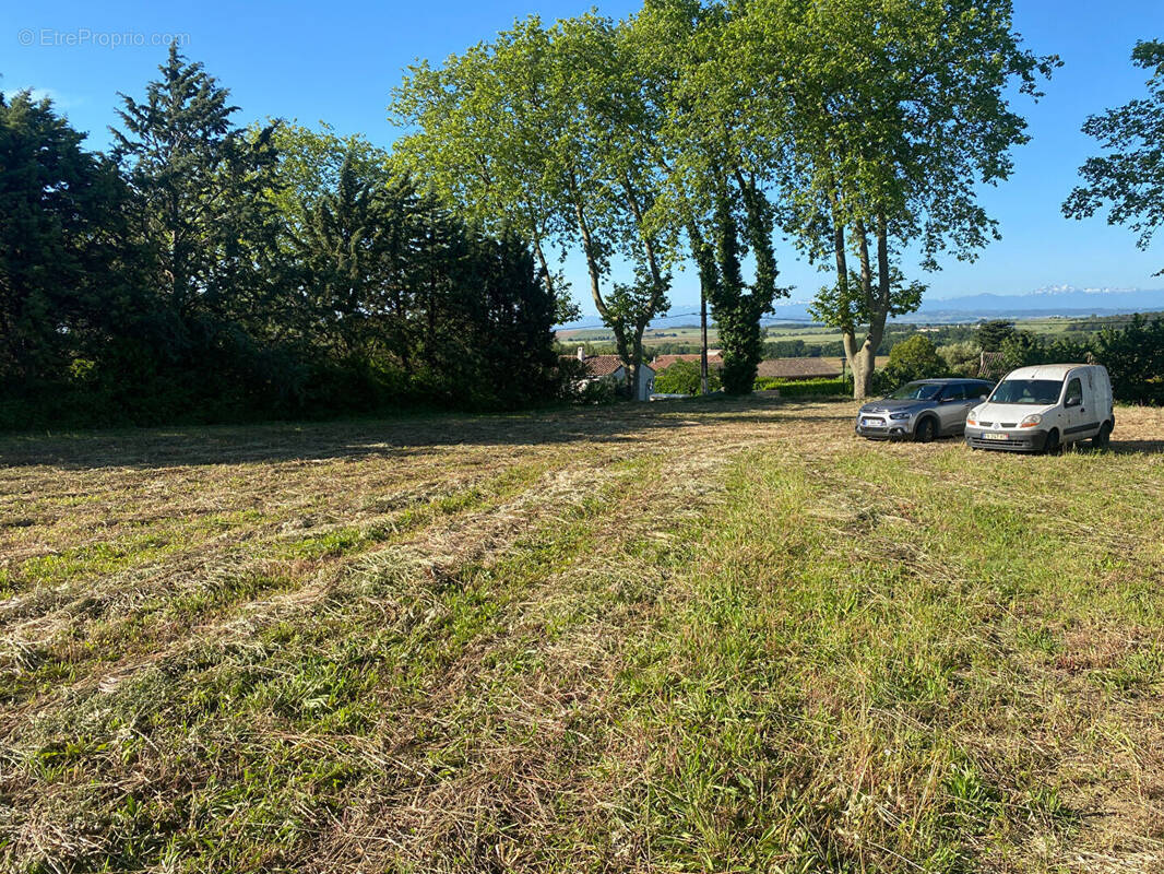 Terrain à VILLEPINTE