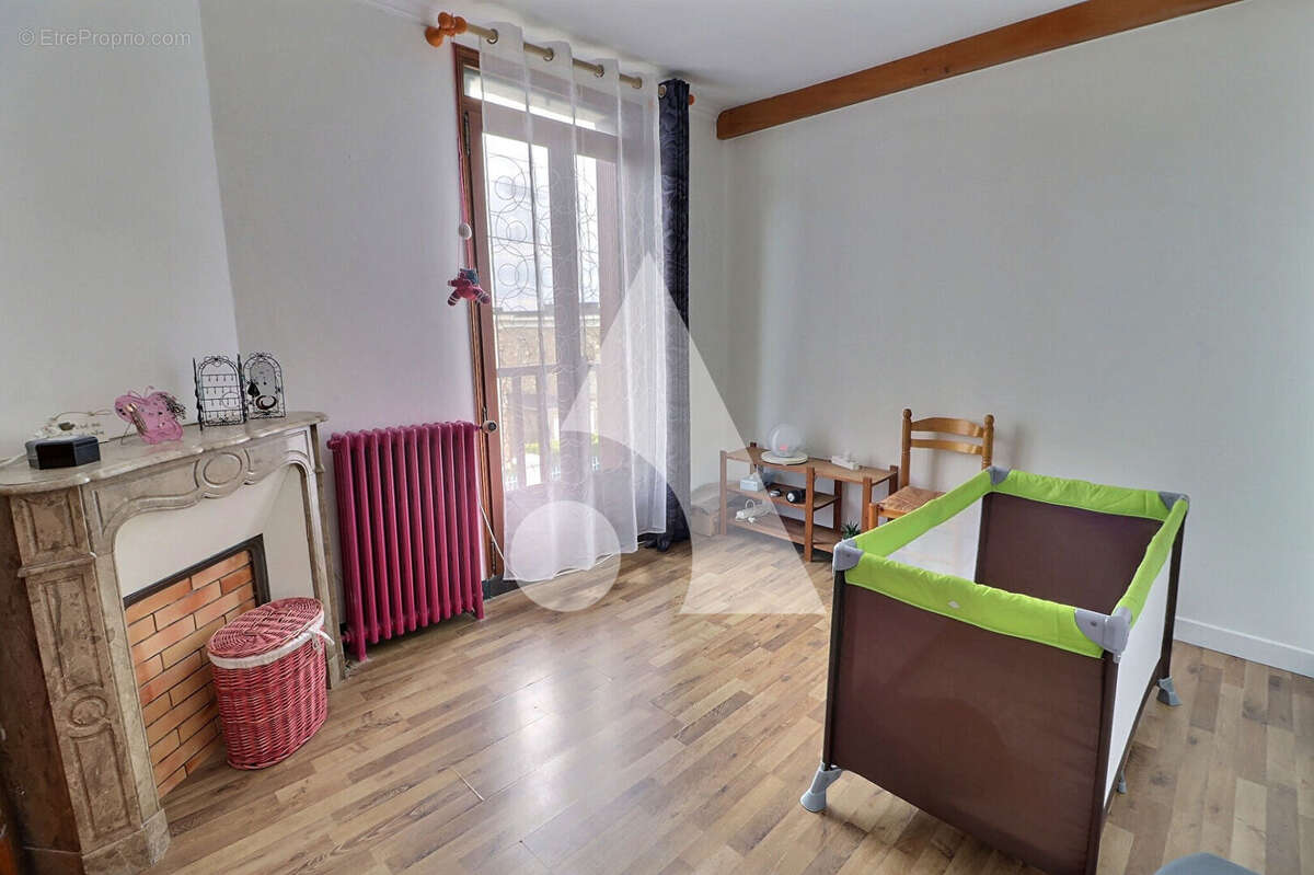 Coup de coeur ! Maison individuelle avec 4 chambres, dépendance et emplacement privilégié à Pontoise - photo 9