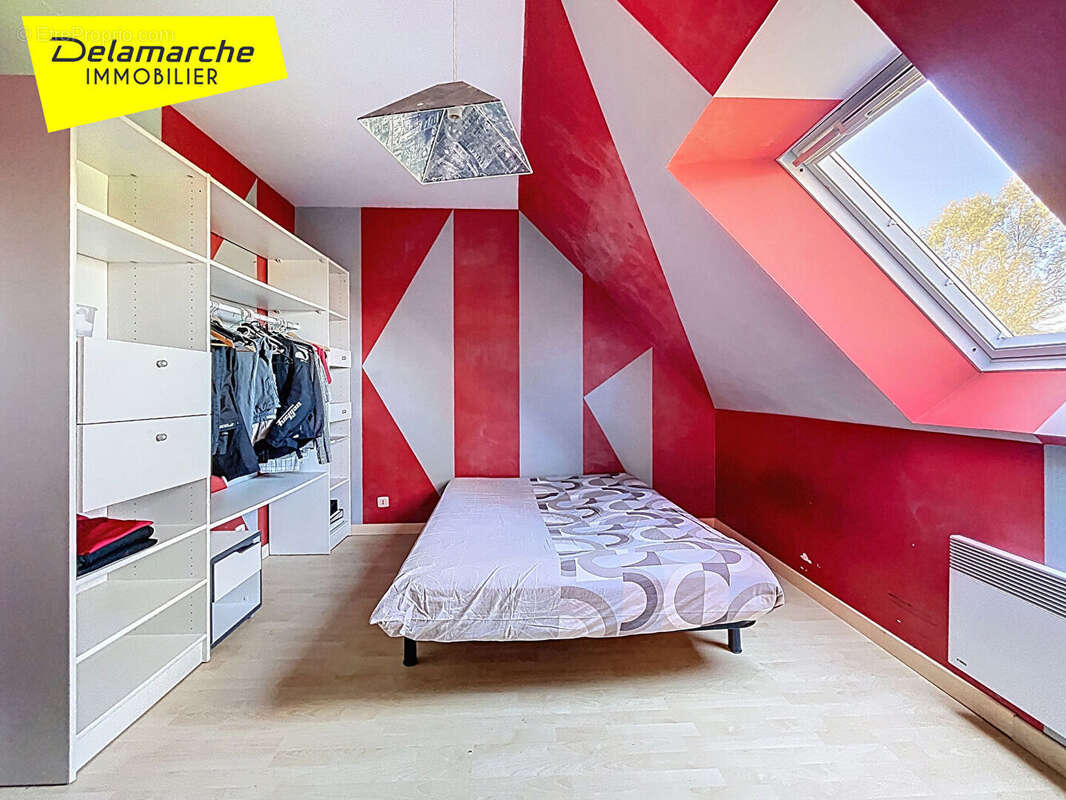 Maison à SAINTE-CECILE