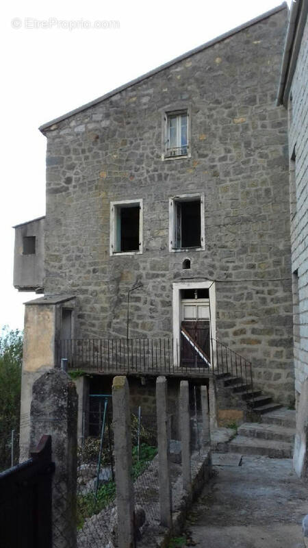 Maison à OLMETO