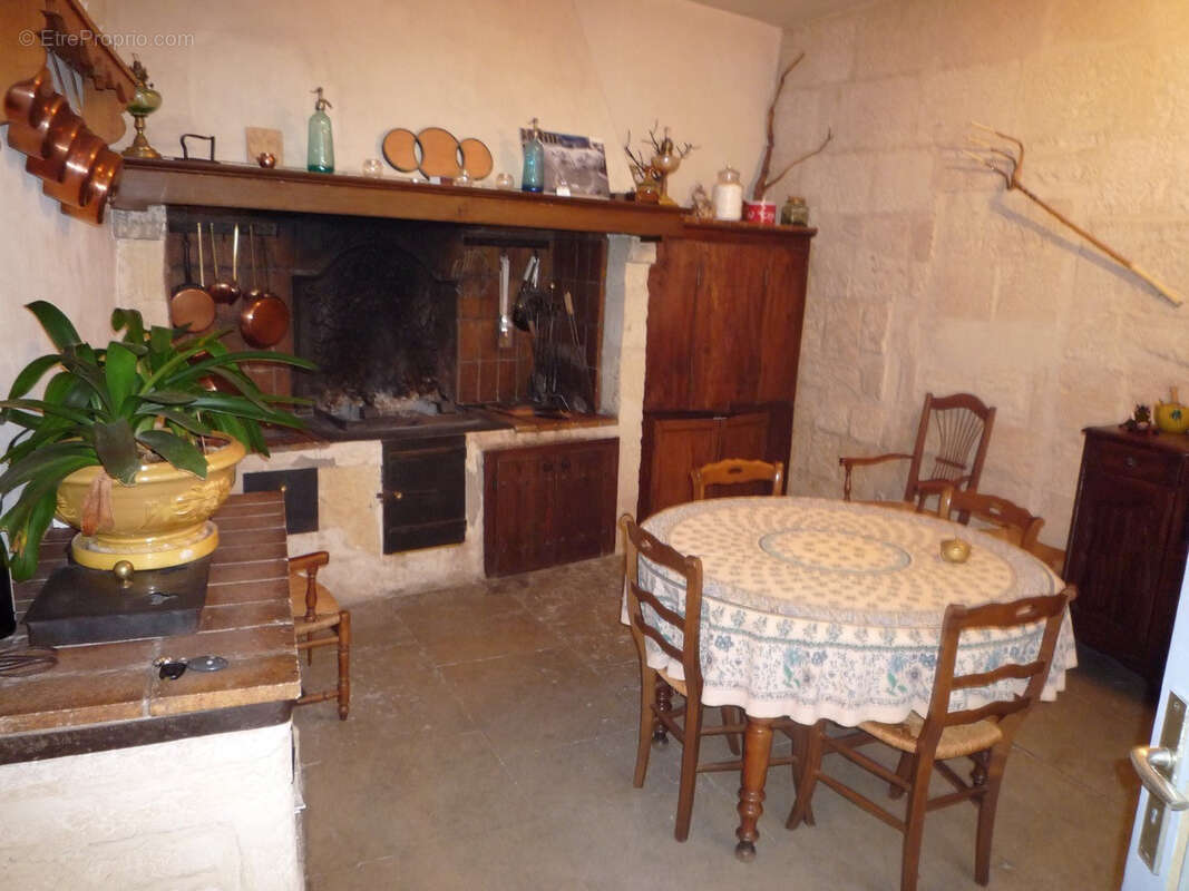 Maison à SAINT-GILLES