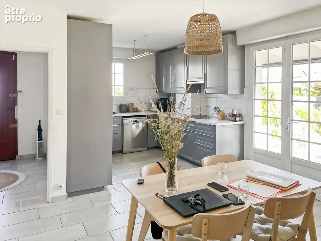 Maison Eysines 4 pièce(s) 101 m2, piscine, garage, tram - photo 6