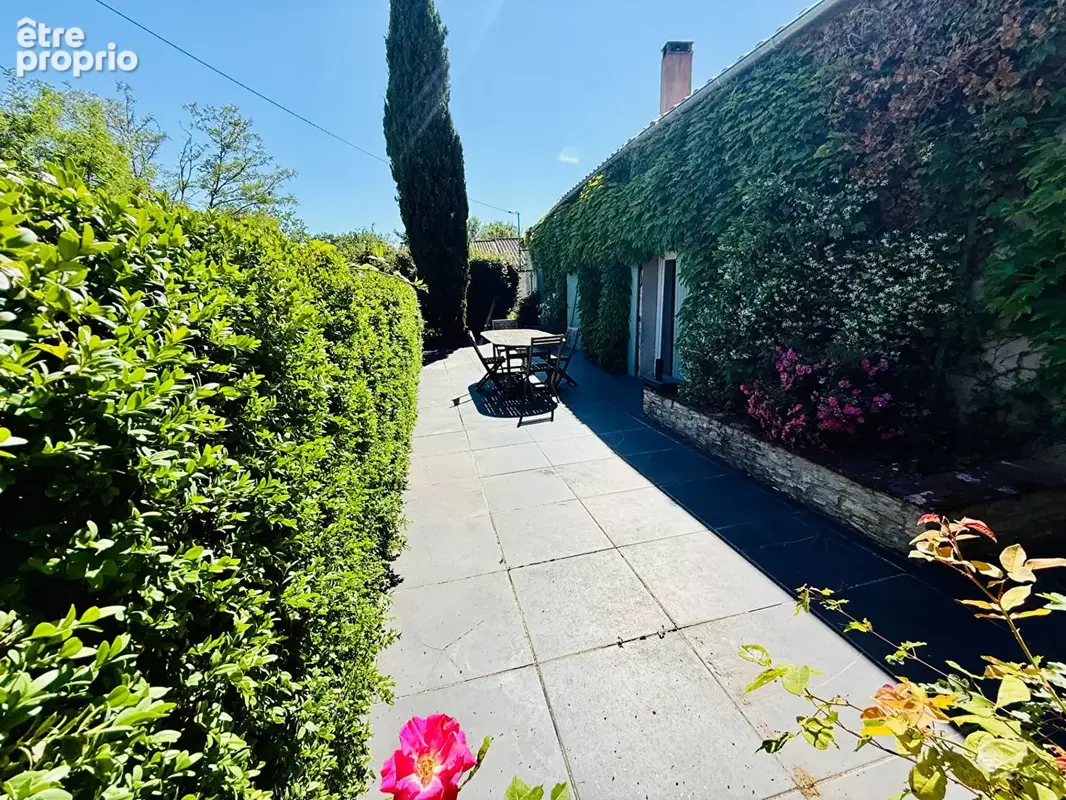 Maison en pierre rénovée , Parc arboré de 7179 m² - photo 4