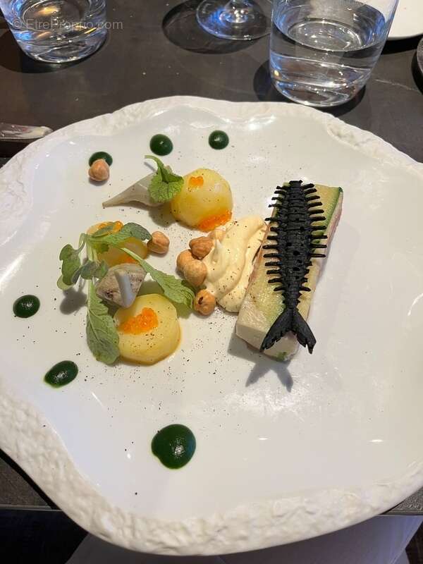 Commerce à SAINTE-MAXIME