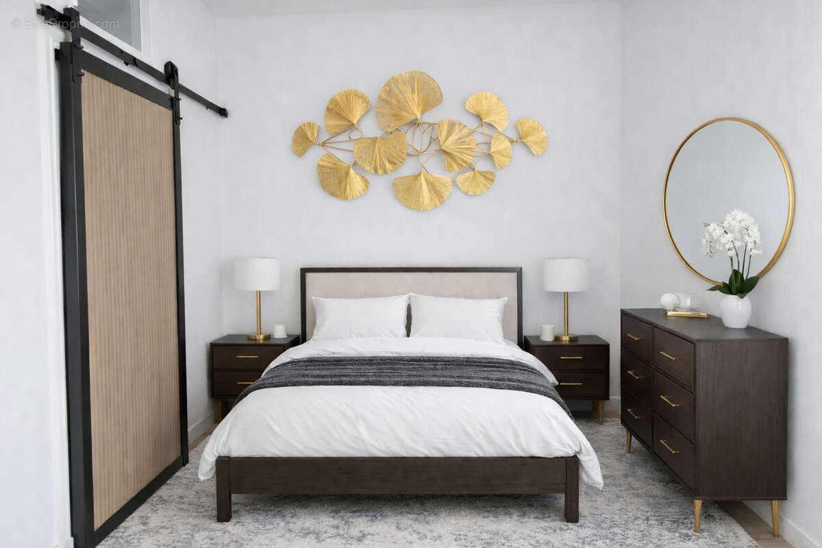 Appartement à COURBEVOIE