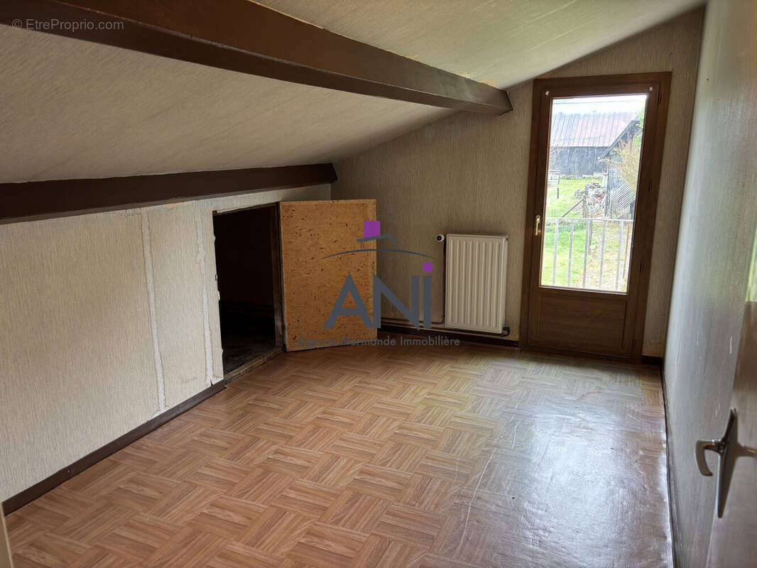 Maison 105 m² à Sainte-Foy  - photo 7
