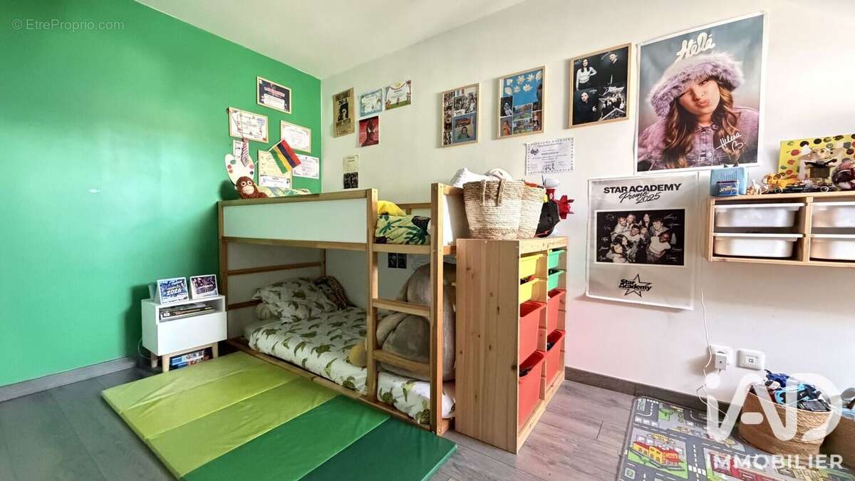 Photo 8 - Appartement à VERT-SAINT-DENIS