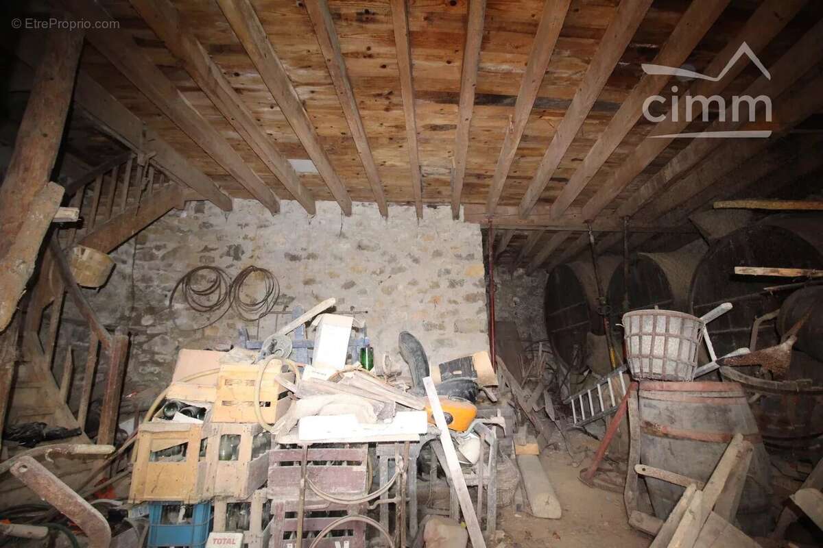 Maison à CAMPAGNE-SUR-AUDE