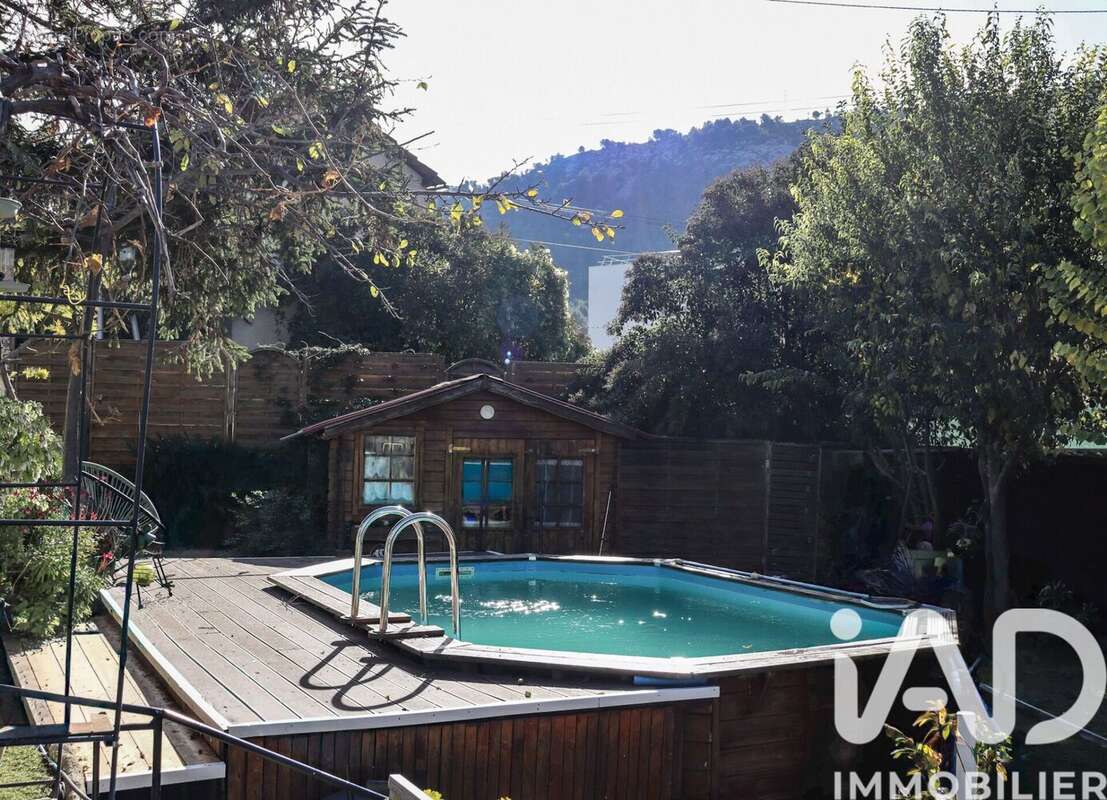 Photo 2 - Maison à LA PENNE-SUR-HUVEAUNE