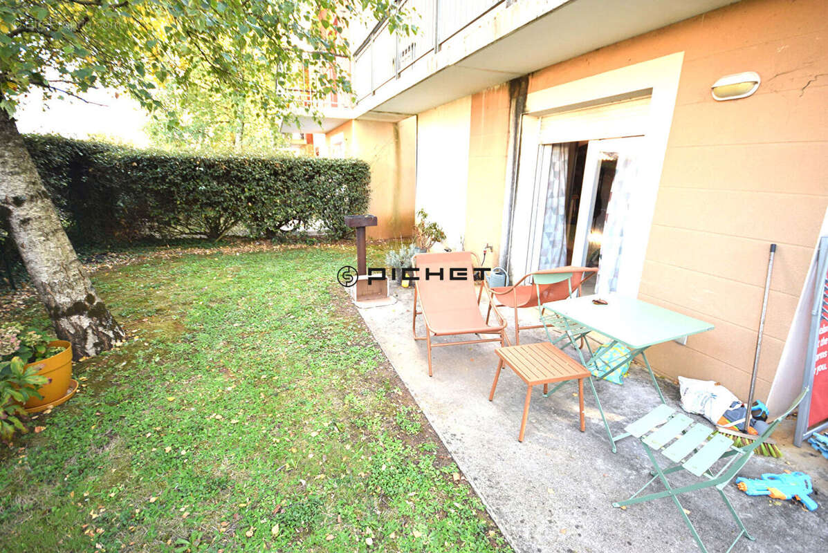 Appartement à CHAURAY