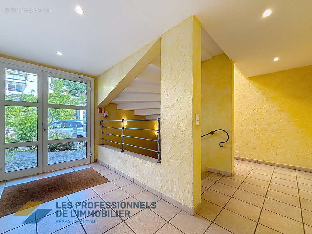 Appartement à JACOB-BELLECOMBETTE
