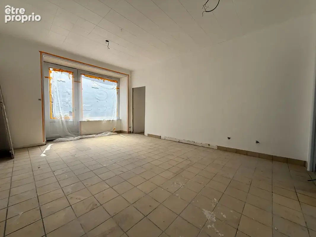 Immeuble Montluçon 172.7 m2 beau potentiel - photo 6