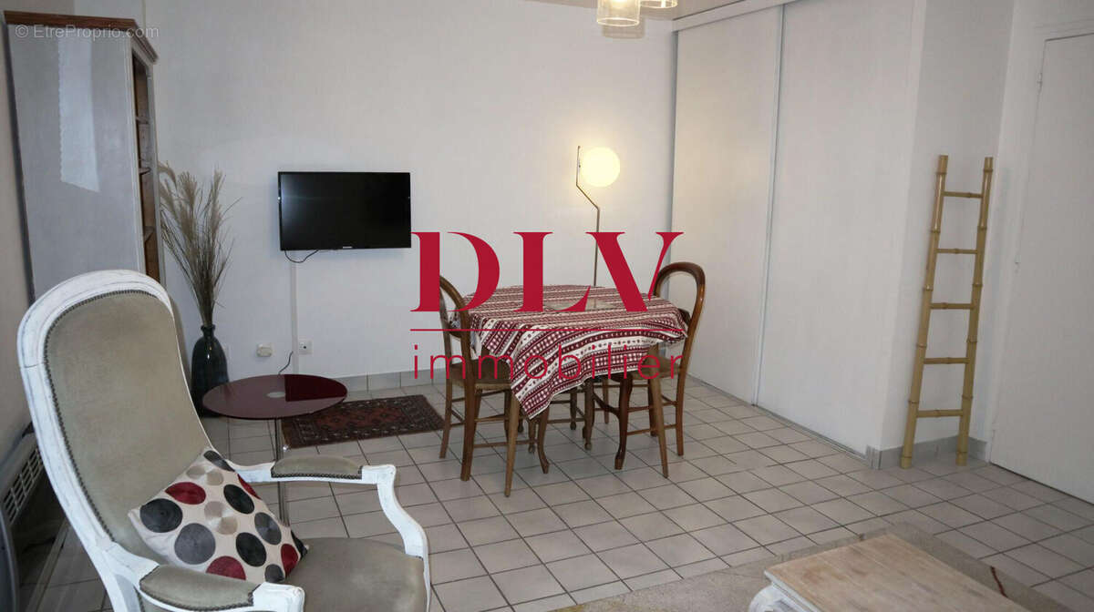 Appartement à FONTAINEBLEAU