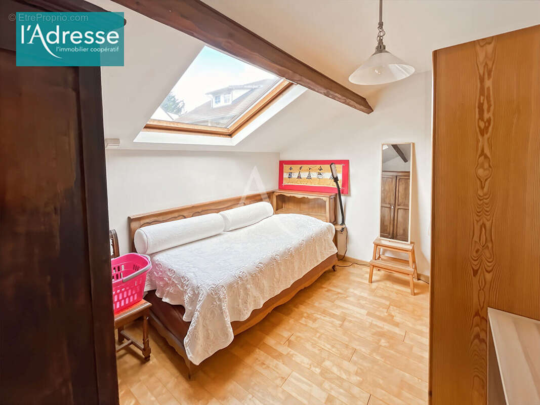 Maison à MEZY-SUR-SEINE