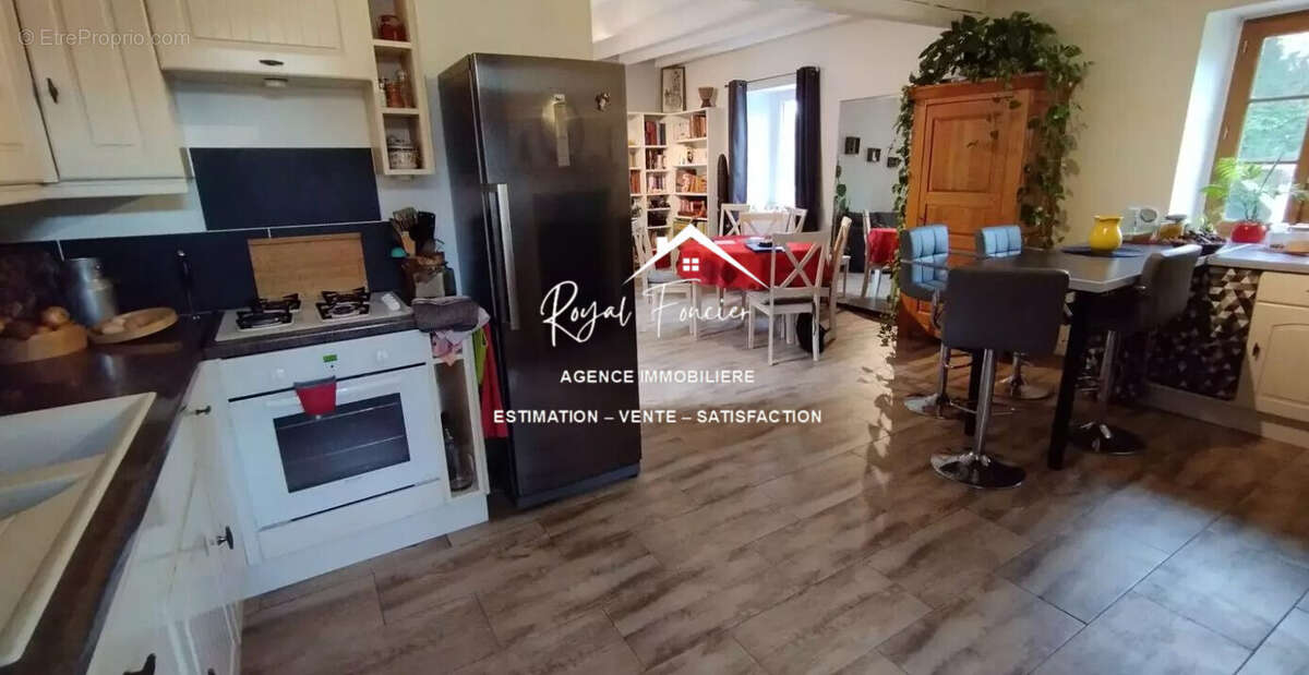 Maison à LE PETIT-PRESSIGNY