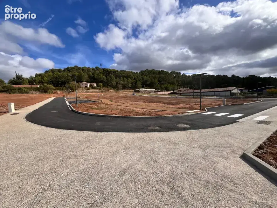 Terrain 770 m² à vendre à Villeneuve-Minervois (11160) - photo 3
