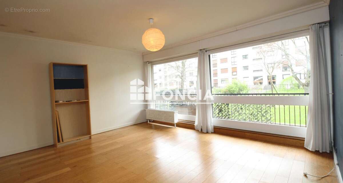 Appartement à CHATENAY-MALABRY