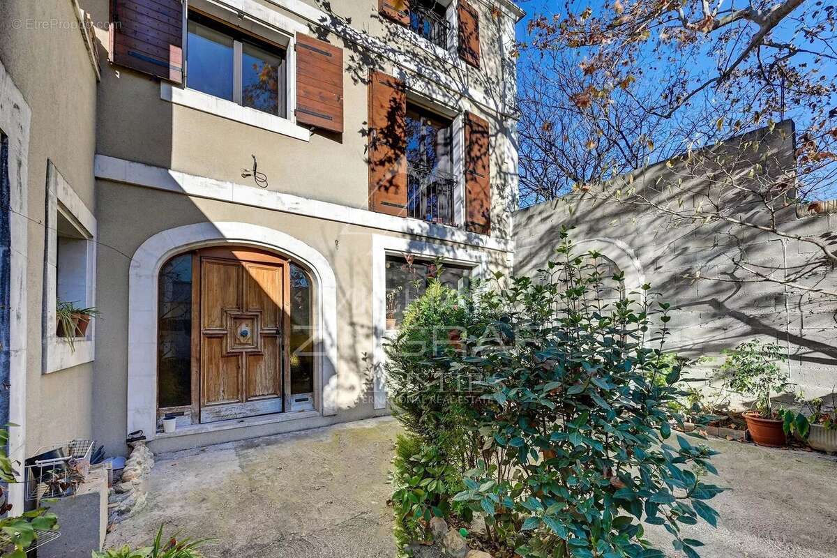 Maison à SAINT-REMY-DE-PROVENCE