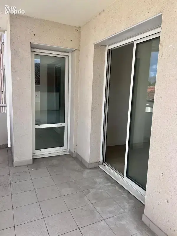 Appartement 90 m² résidence sécurisée + terrasse + parking -  Centre-ville de Villeneuve-sur-Lot (47) - photo 12