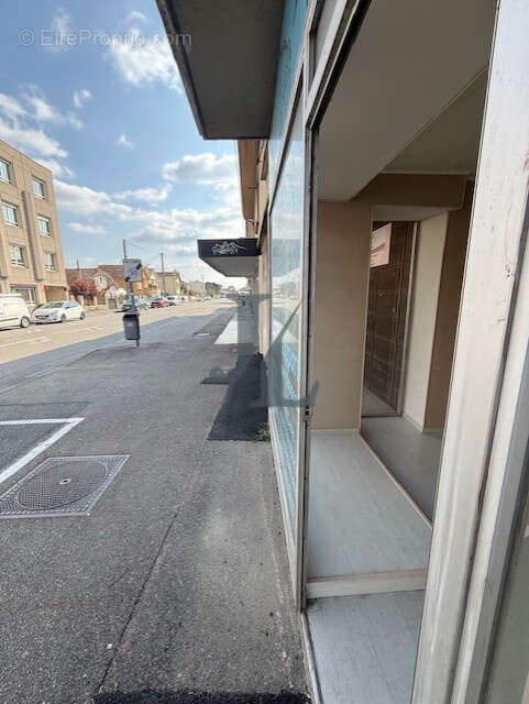 Commerce à PORTES-LES-VALENCE