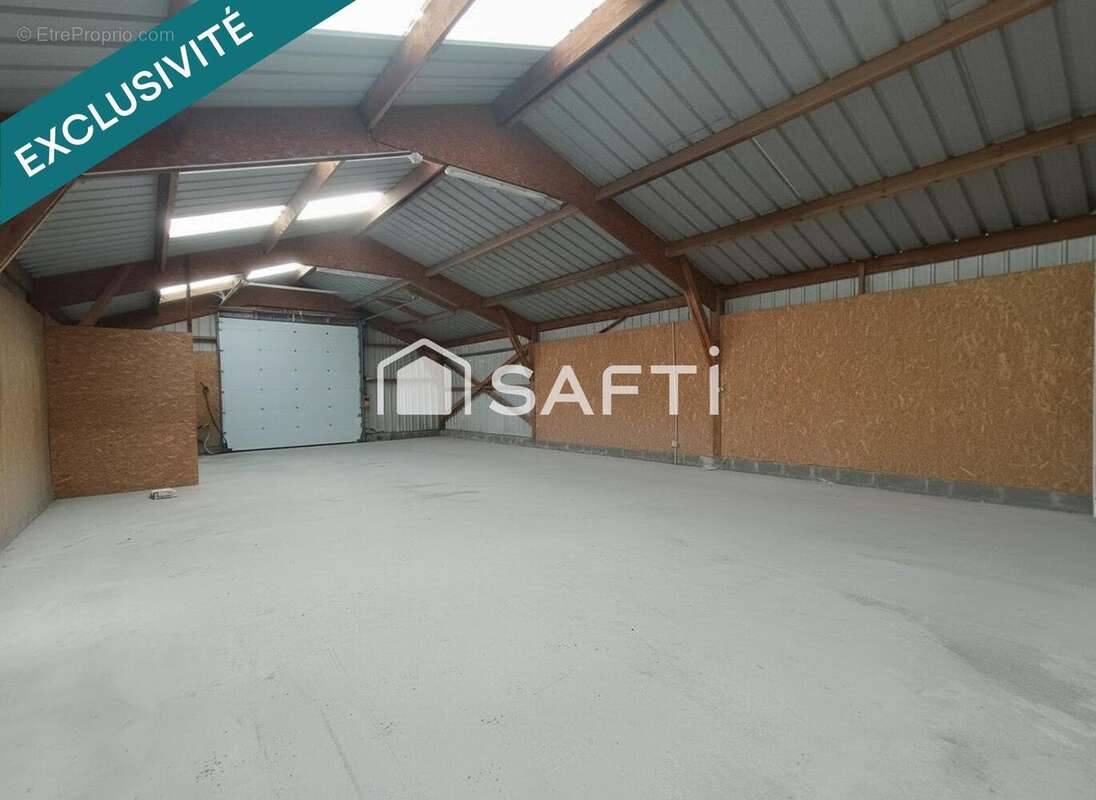 Photo 7 - Commerce à JANS