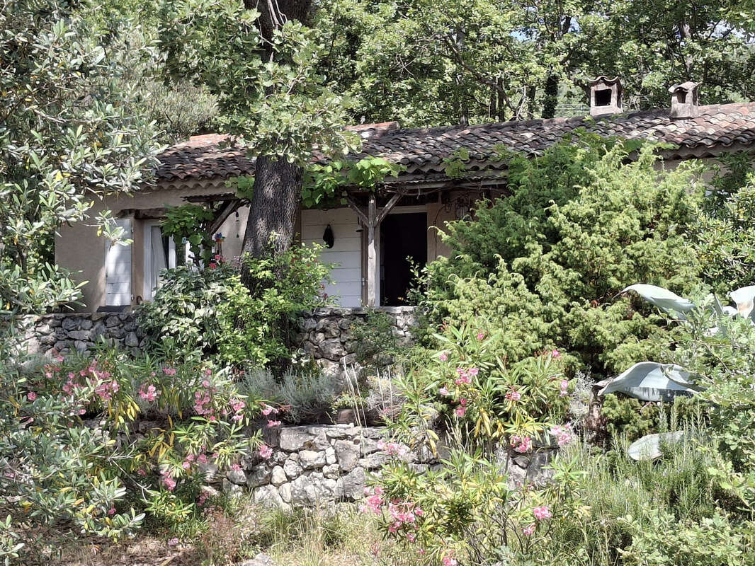 Maison à FAYENCE