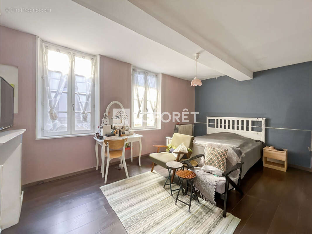 Maison de ville- Libourne centre - photo 4
