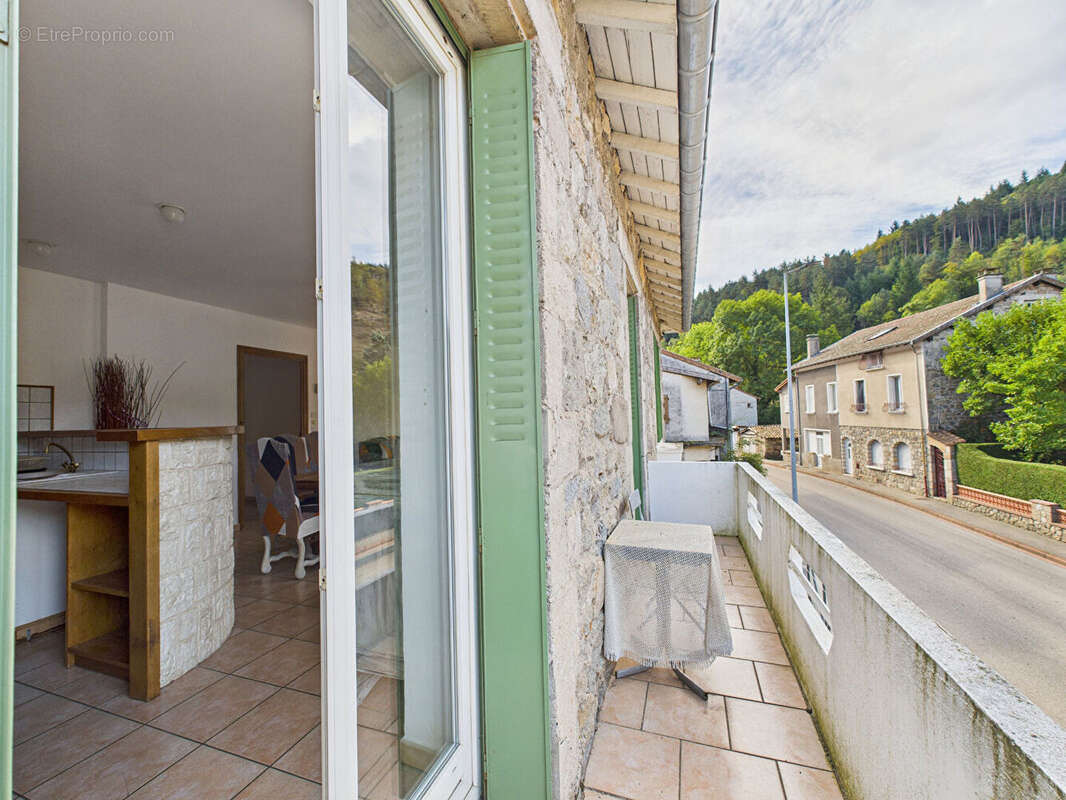 Maison à LE CHEYLARD