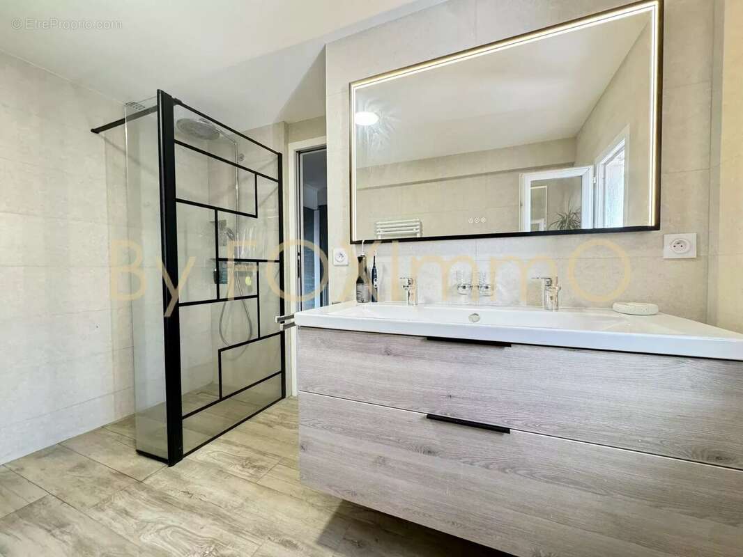 Maison à LA COLLE-SUR-LOUP