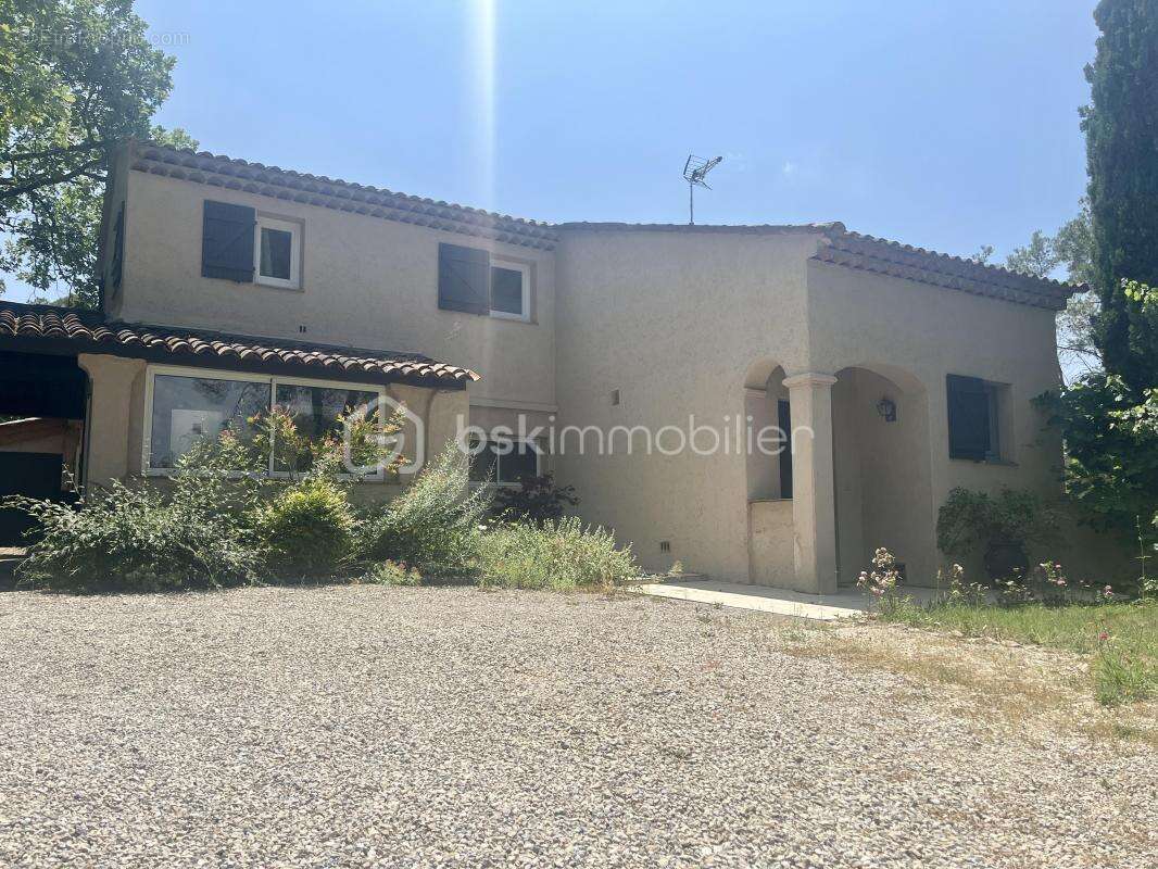 Maison à SAINT-PAUL-EN-FORET