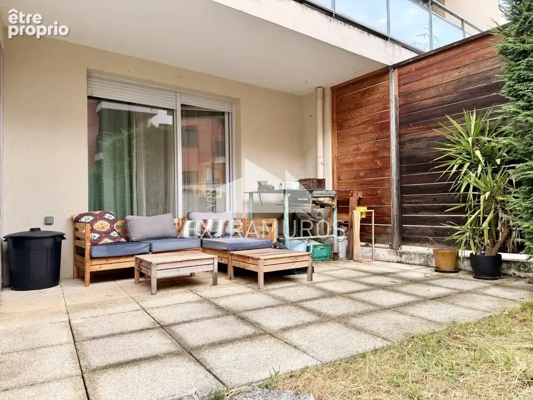 Appartement à OULLINS