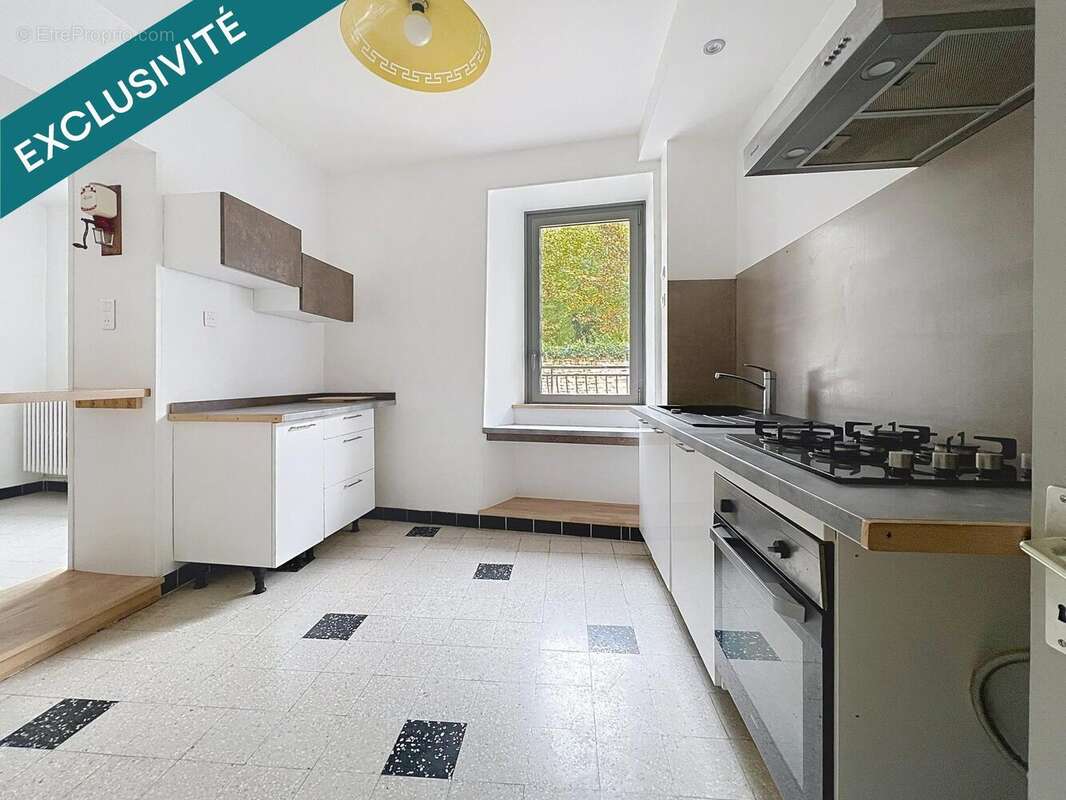 Photo 3 - Maison à MONTAGNEY