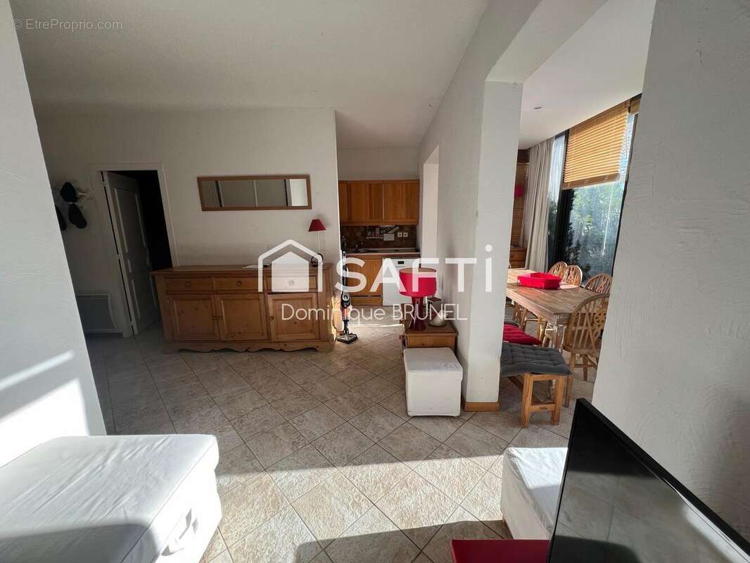 Photo 3 - Appartement à SAINT-ETIENNE-DE-TINEE