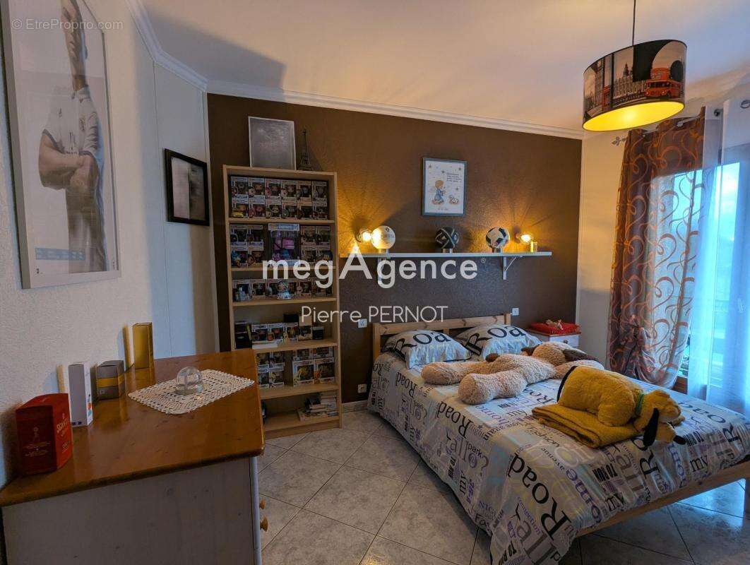Grande villa avec espace professionnel - photo 7