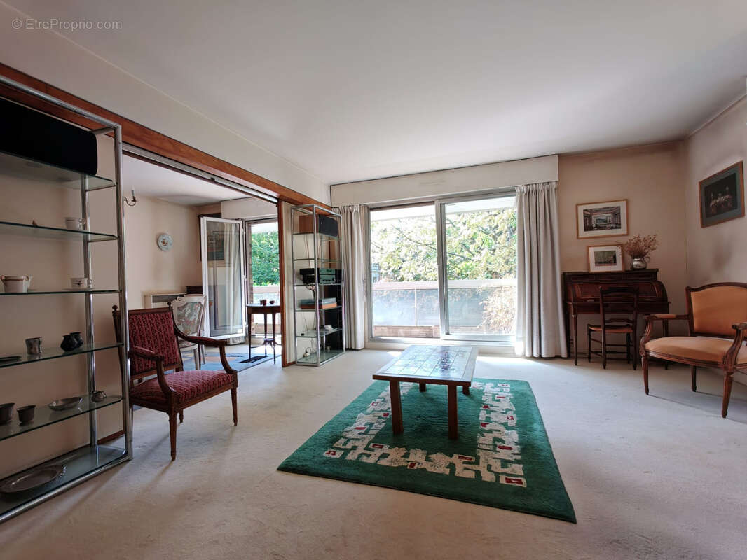 Appartement à VERSAILLES