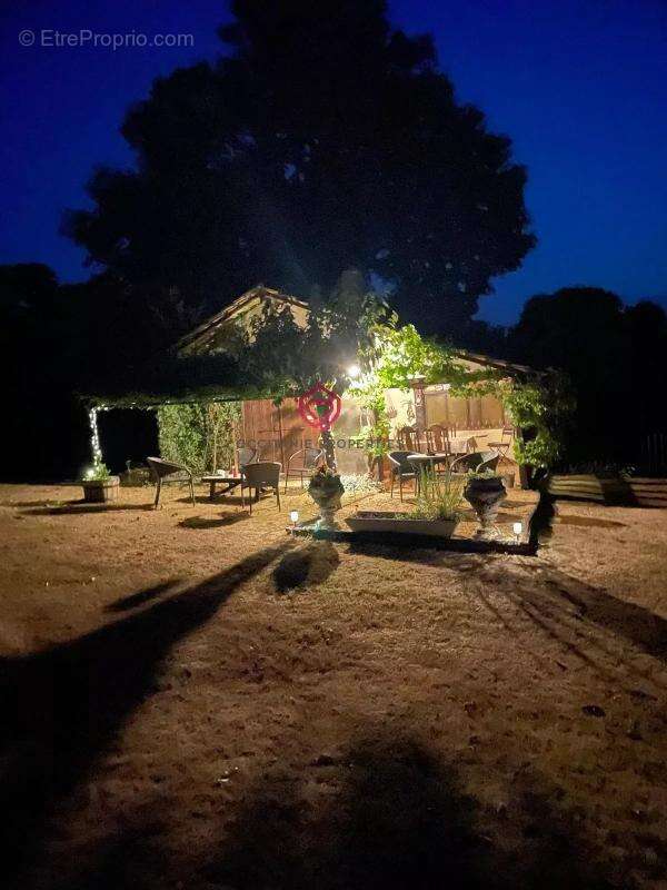 Magnifique ferme avec piscine, dépendances, lac et 6,2 hectares de terrain proche Miélan Gers - photo 38