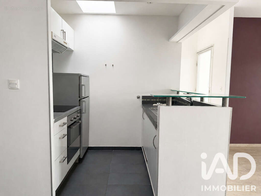 Appartement 47 m² à Craponne  - photo 4