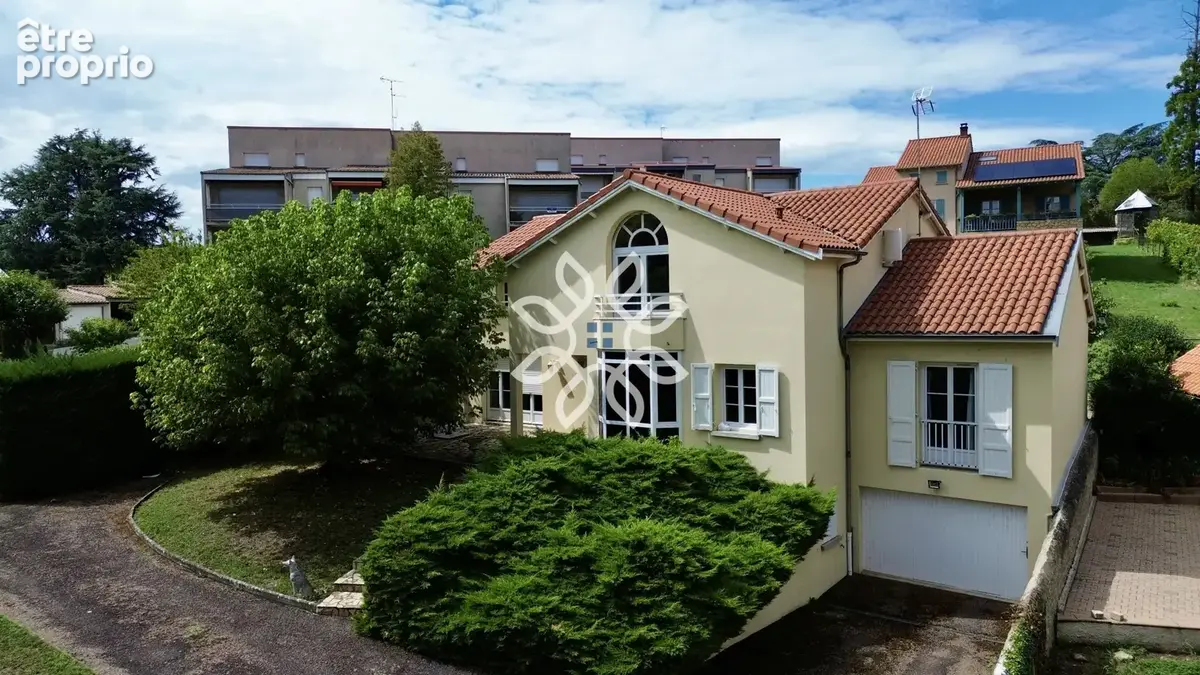 Maison à BRIOUDE