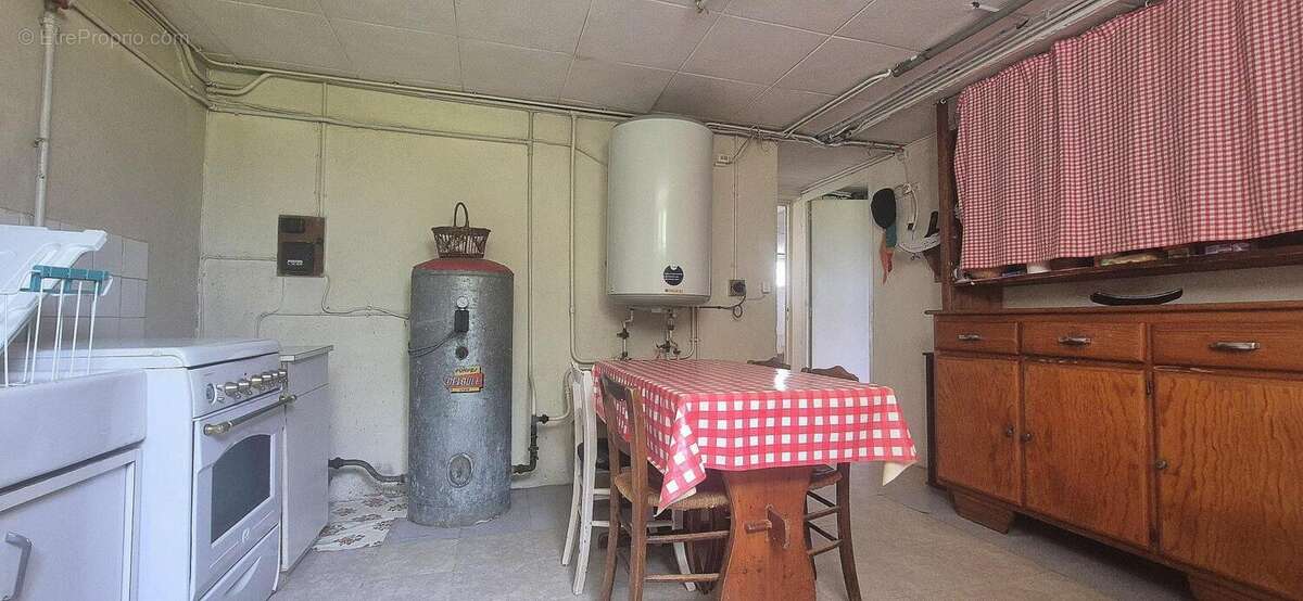 Maison 100 m² à Varennes-Saint-Sauveur  - photo 20