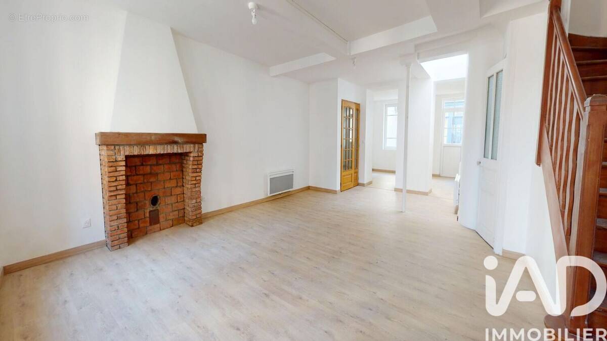 Photo 1 - Maison à MONTREUIL