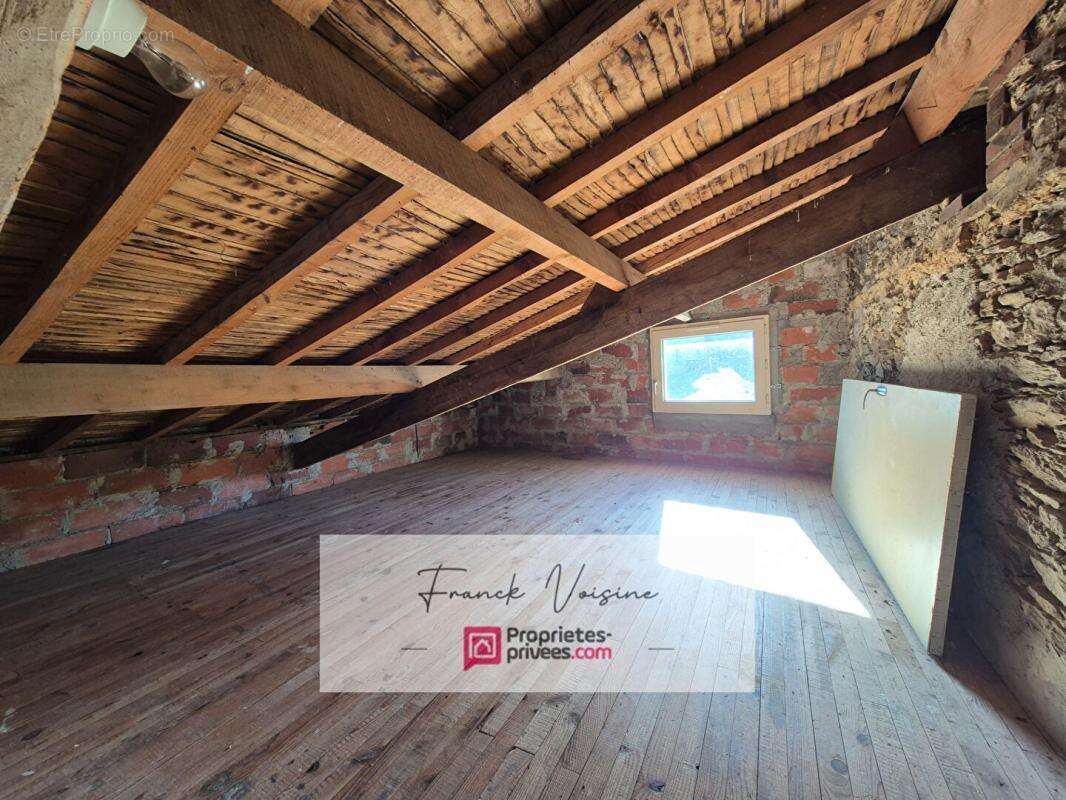 Maison à LE BOUPERE