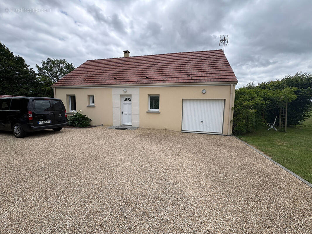 Maison à LA FERTE-BERNARD
