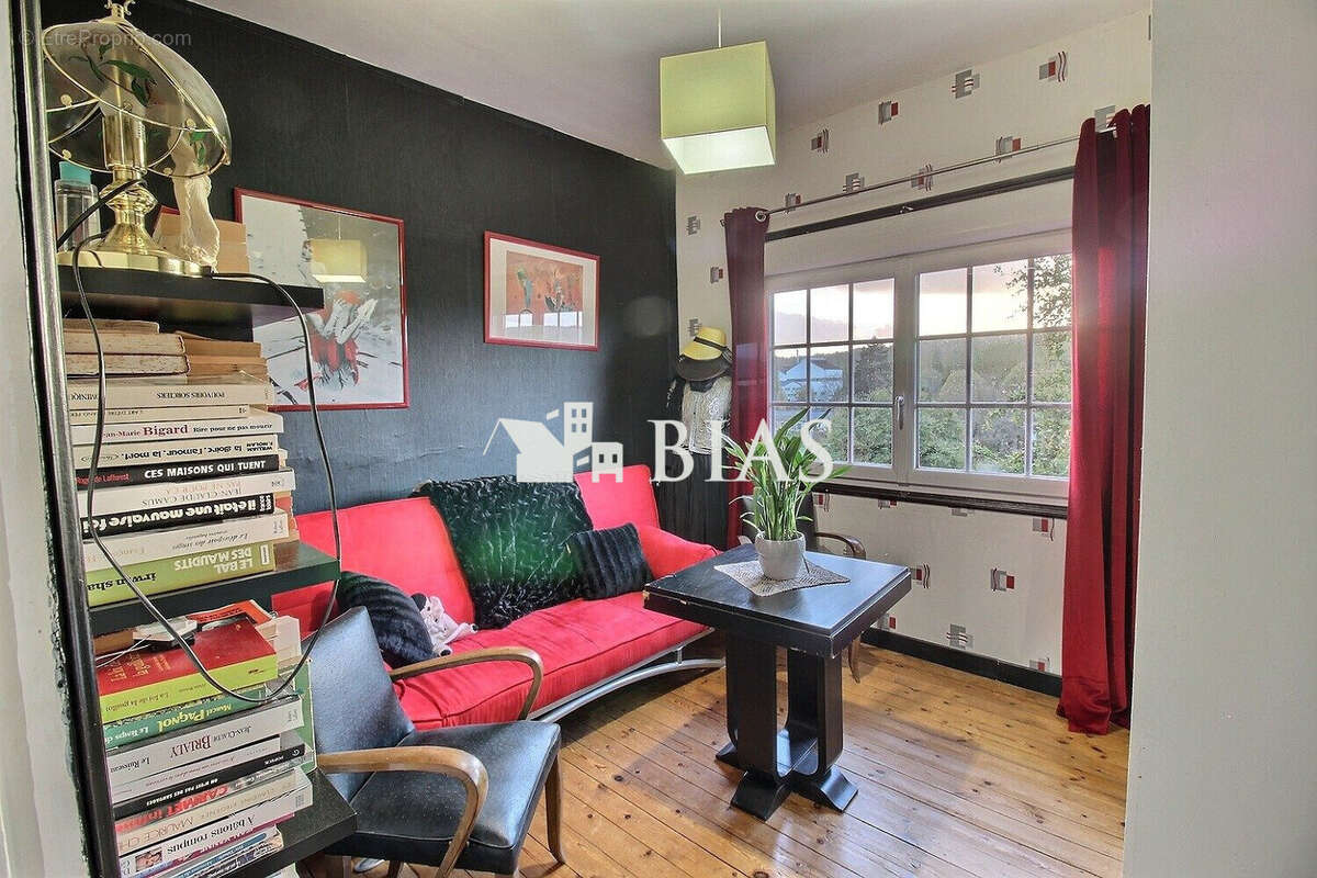 Maison 147 m² à Nassandres  - photo 9